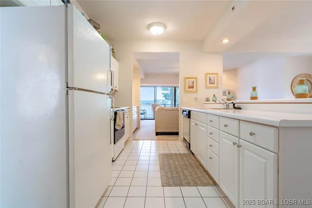 $249,900 | 21 Westshore Fls Court, Unit 2B, Lake Ozark, MO 65049