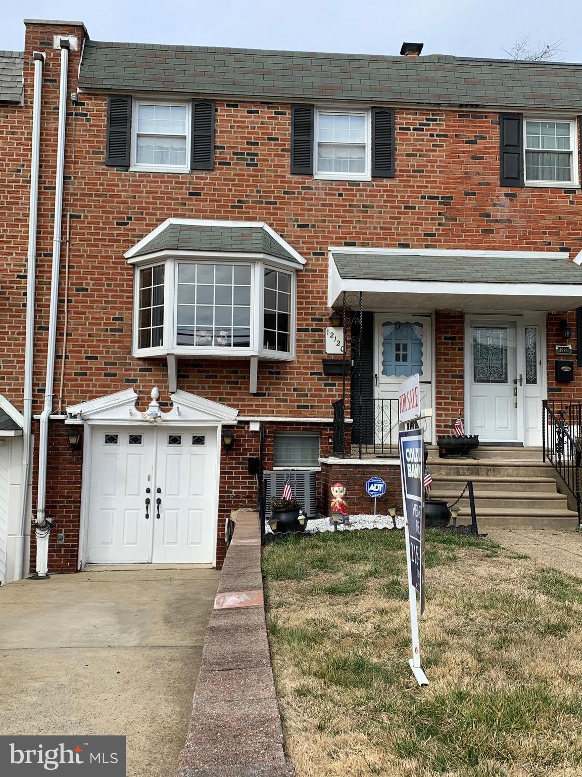 12120 Medford Road Philadelphia, PA 19154 - Photo 1 of 2 Exterior Front