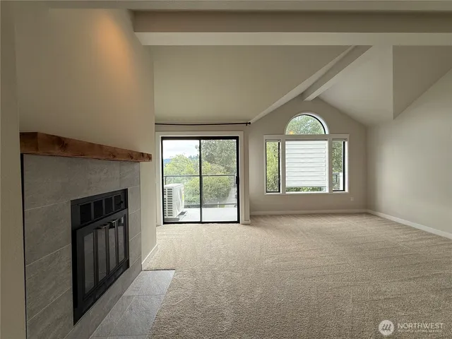 $2,975 | 6121 Northeast 175th Street, Unit A402, Kenmore, WA 98028