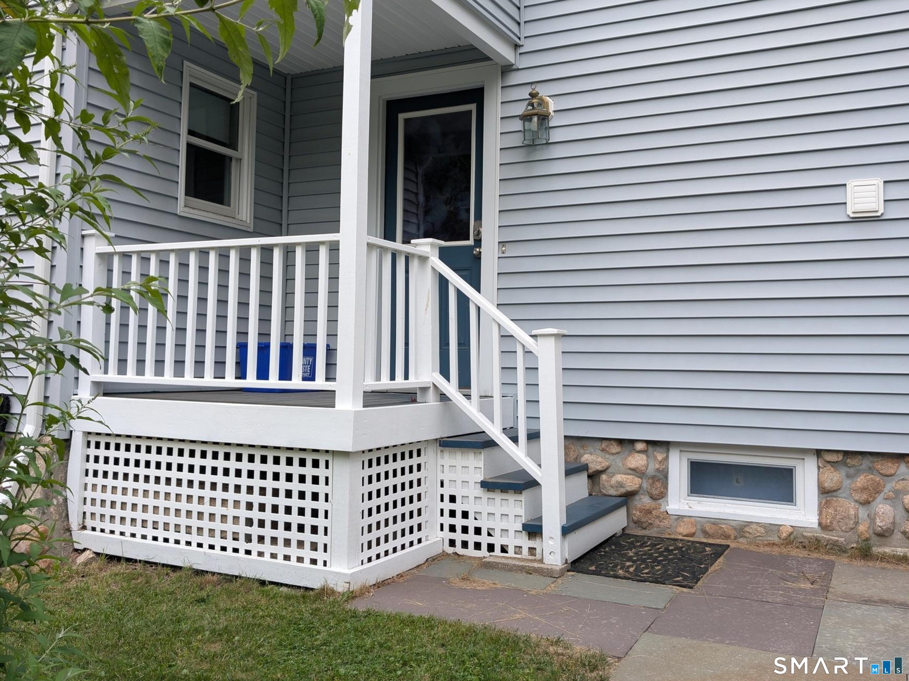 10 Shore Road Waterford, CT 06385 - Photo 23 of 26