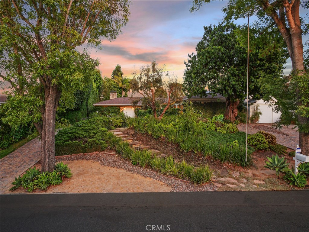 27424 Rainbow Ridge Road Palos Verdes Peninsula, CA 90274 - Photo 5 of 59 Gallery Image 5