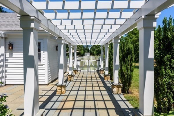 31 Lamberts Cove Road Tisbury, MA 02568 - Photo 30 of 35 a view of a porch