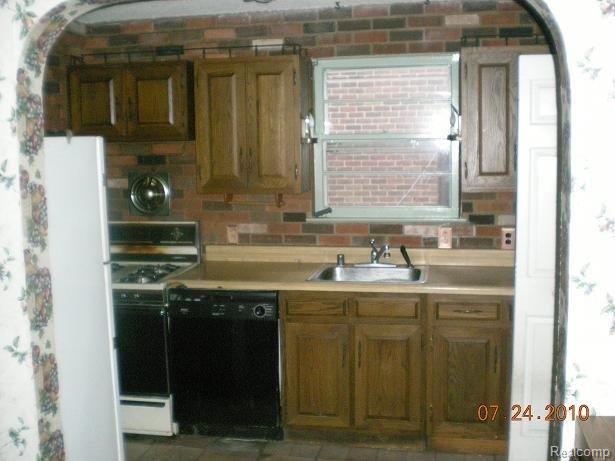 Kitchen 2