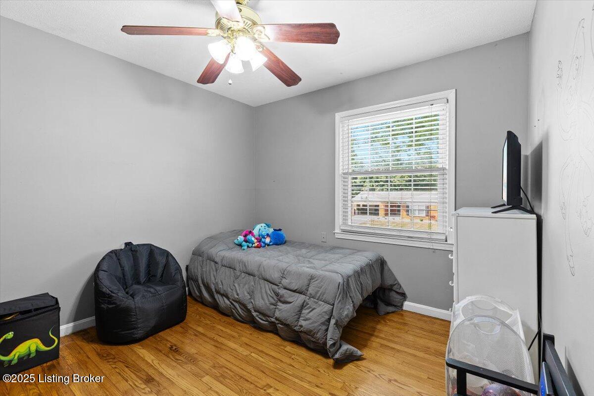 6609 Hollow Tree Road Louisville, KY 40228 - Photo 25 of 41 26-6609 Hollow Tree Rd-26
