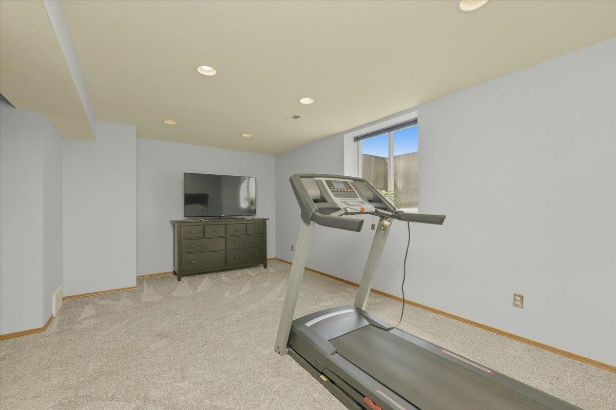 3403 East Buckley Court Mead, WA 99021 - Photo 19 of 31