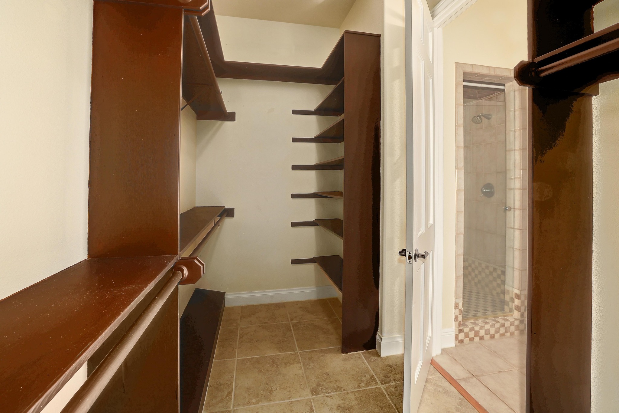 3900 Shell Road Georgetown, TX 78628 - Photo 21 of 40 Spacious closet featuring light tile patterned flooring
