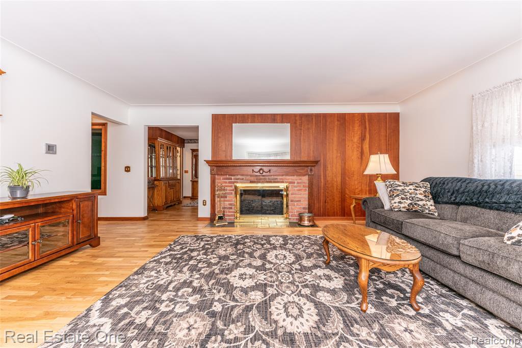 10120 Hyne Road Brighton, MI 48114 - Photo 37 of 72 Gallery Image 37