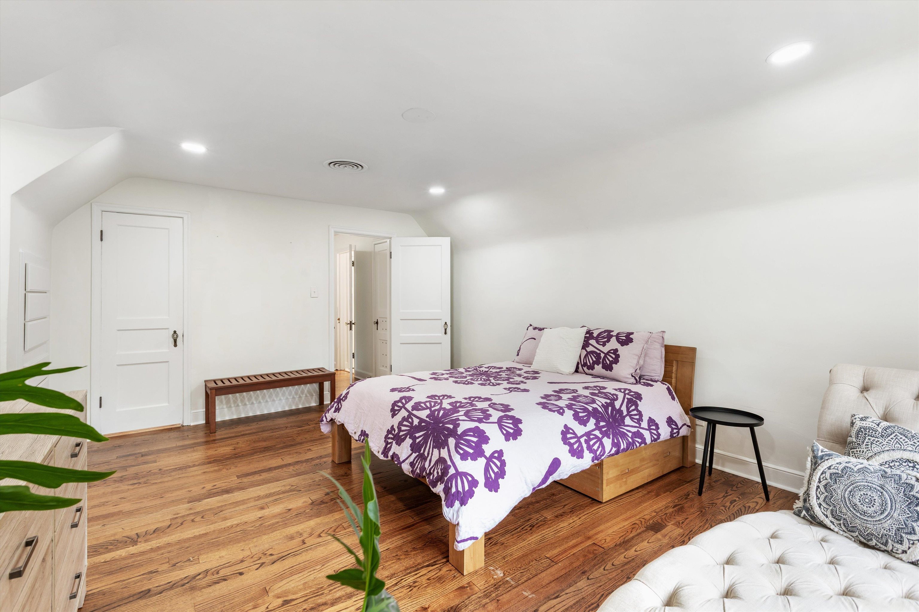 165 Picardy Street Memphis, TN 38111 - Photo 13 of 28 a bedroom with a bed and a dresser in it