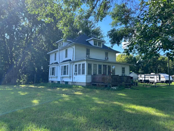 $189,900 | 75750 340th Street, St. James, MN 56081