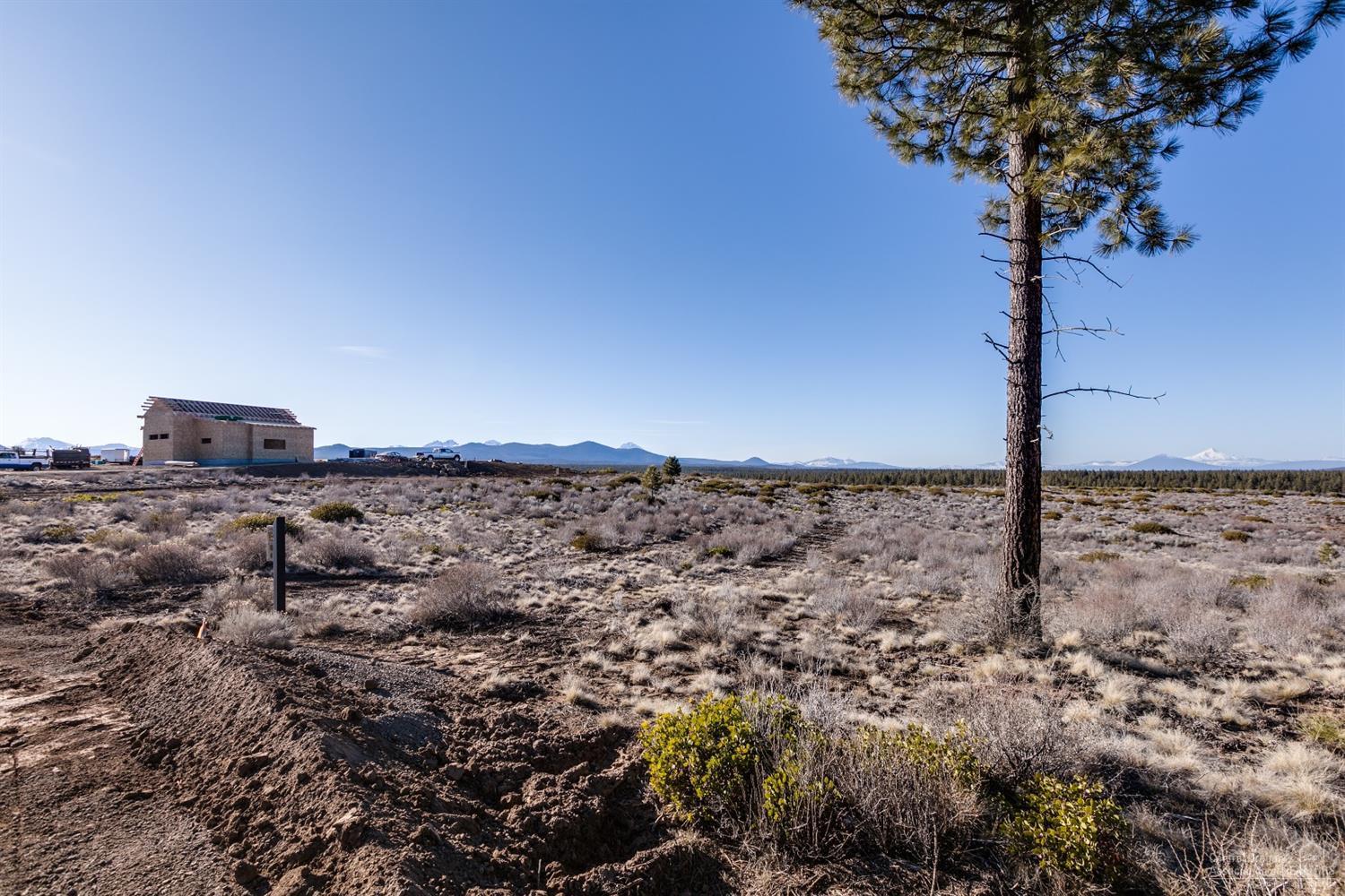 62340 Huntsman Loop Bend Bend, OR 97703 - Photo 17 of 28 Additional Photo