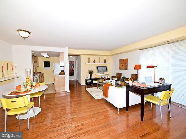 2760 Naylor Road Southeast, Unit T3N Washington, DC 20020 - Photo 10 of 11 Living Room