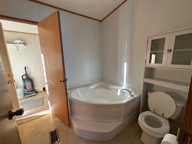 7555 Dutch Ridge Road Southeast New Straitsville, OH 43766 - Photo 18 of 36 Primary Ensuite Bathroom
