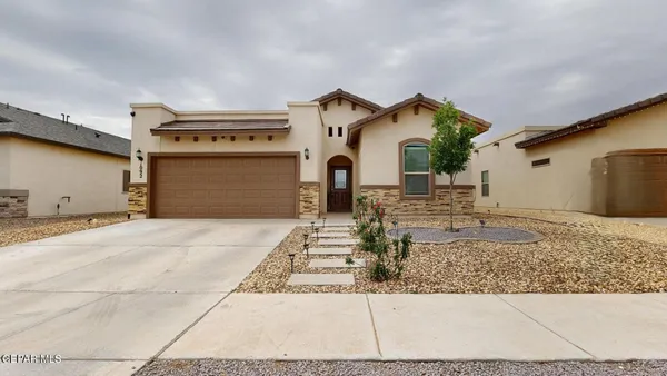 $359,999 | 1092 Nickel Hl Avenue, Santa Teresa, NM 88008