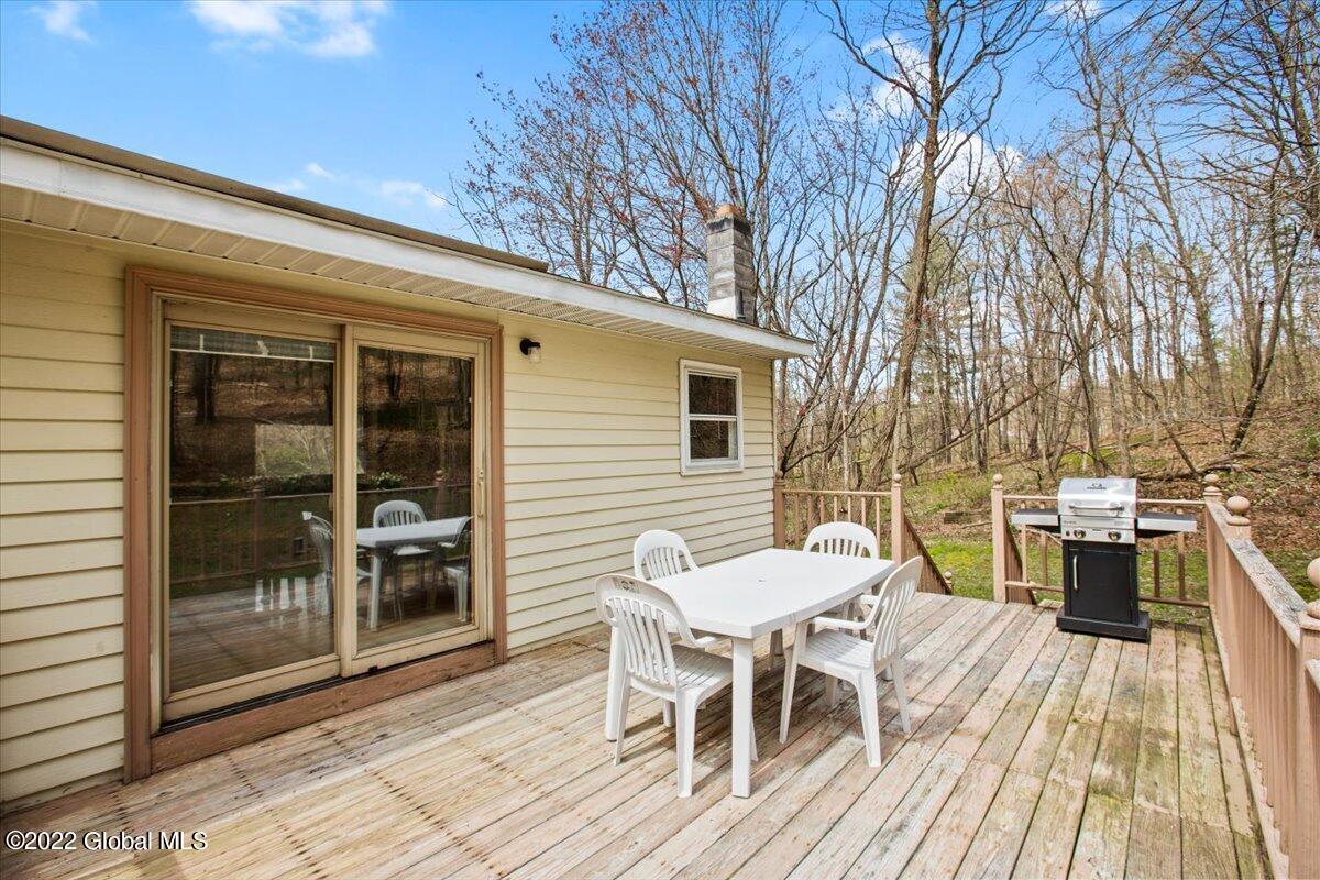 250 Beaver Road Schodack, NY 12123 - Photo 32 of 36 Slider to Dining Room