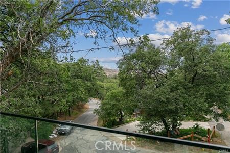 1670 Grass Valley Road Lake Arrowhead, CA 92352 - Photo 18 of 31 Balcony View