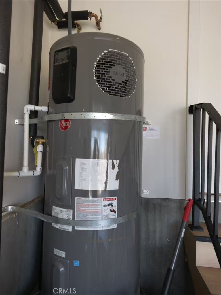 1670 Grass Valley Road Lake Arrowhead, CA 92352 - Photo 28 of 31 Brand new Water Heater