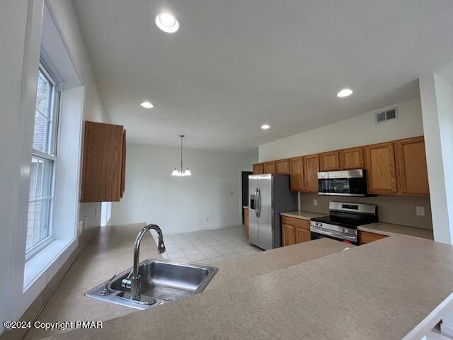 409 Gentian Lane Long Pond, PA 18334 - Photo 7 of 27 kitchen