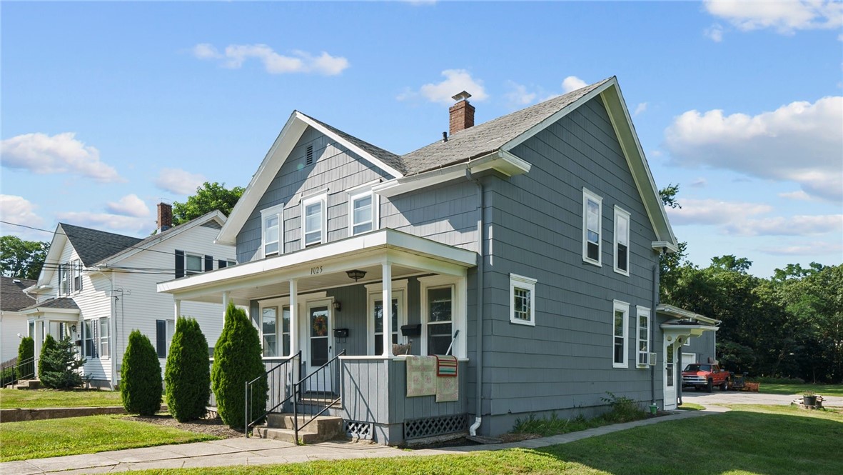 1021 Toll Gate Road Warwick, RI 02886 - Photo 2 of 23 Gallery Image 2