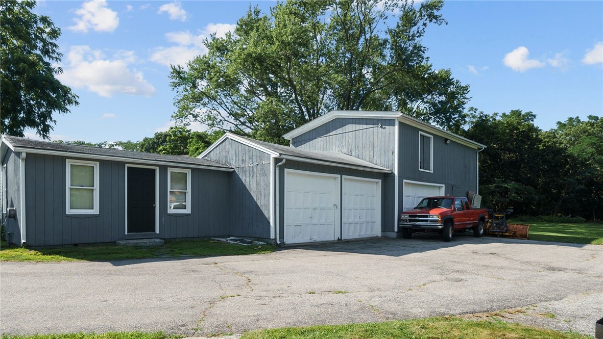 1021 Toll Gate Road Warwick, RI 02886 - Photo 3 of 23 Gallery Image 3