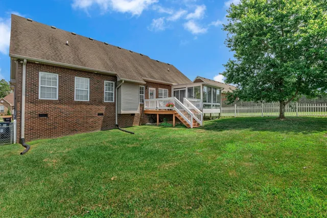 $434,900 | 1008 Graceland Way, Greenbrier, TN 37073