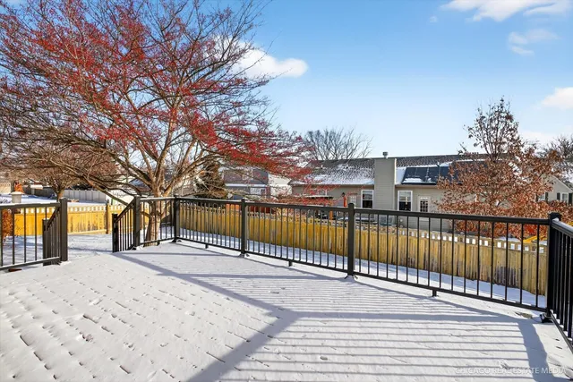 $390,000 | 1567 Galway Drive, Aurora, IL 60505