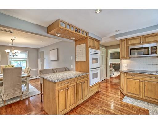 90 Parker Road Wakefield, MA 01880 - Photo 7 of 30 Gallery Image 7