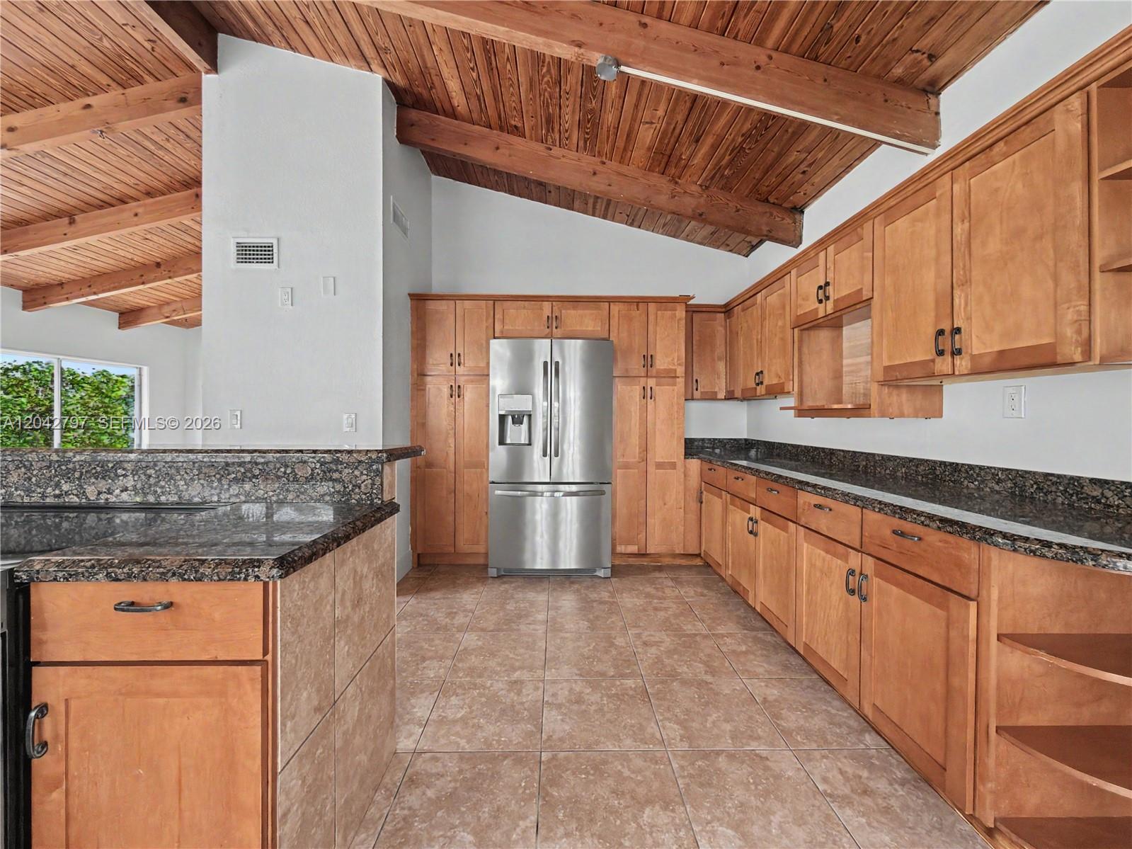 10262 Southwest 127th Place Miami, FL 33186 - Photo 8 of 29