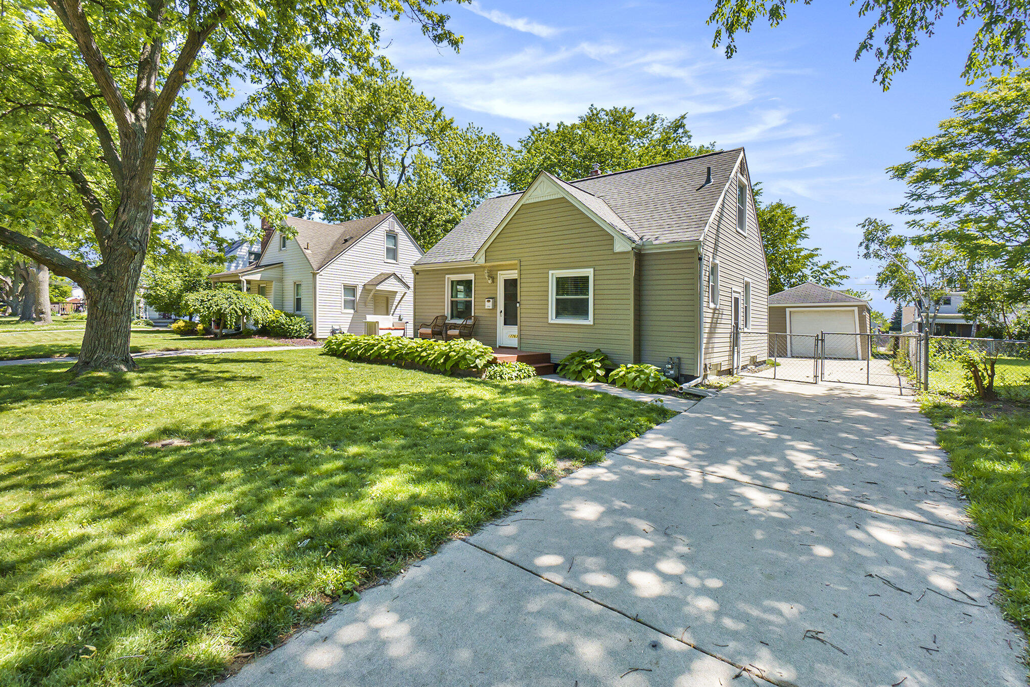 17763 Quarry Road Riverview, MI 48193 - Photo 8 of 28 003__gf_5920_90