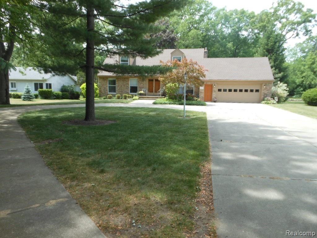4631 Lakeshore Road Fort Gratiot, MI 48059 - Photo 3 of 39 DSCN1168.JPG
