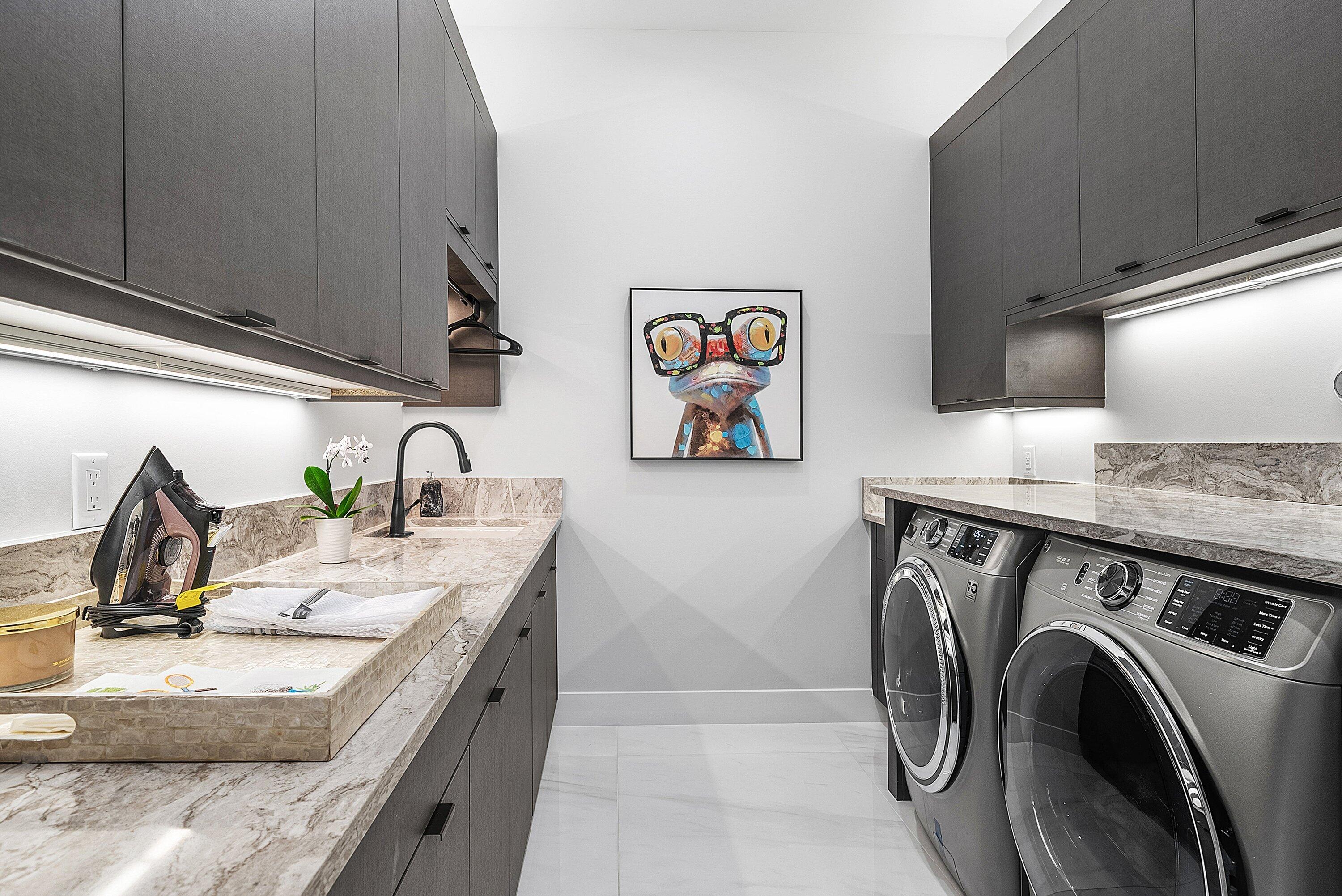 9569 Vescovato Way Boca Raton, FL 33496 - Photo 43 of 98 Laundry