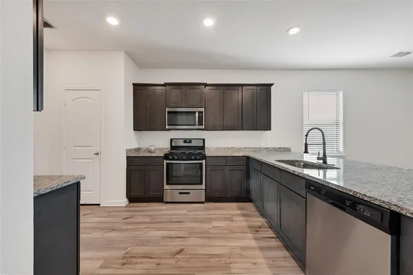 $281,000 | 13623 Logan Pass Drive, Ponder, TX 76259
