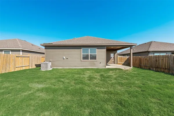 $281,000 | 13623 Logan Pass Drive, Ponder, TX 76259