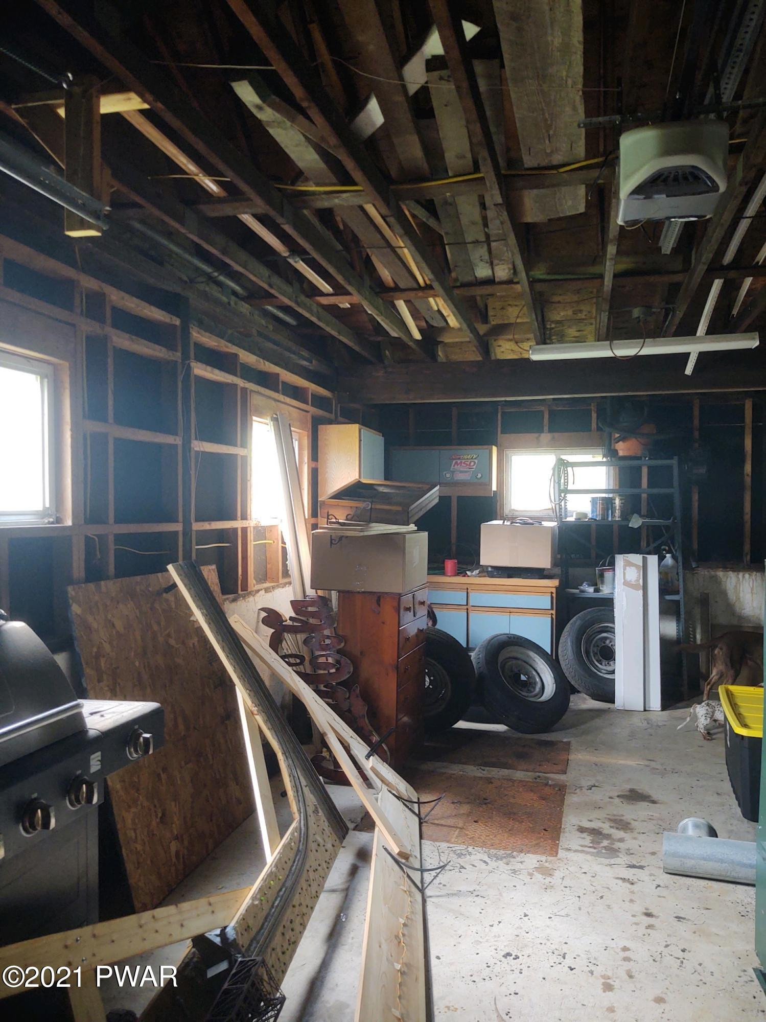 5 Newton Road Starlight, PA 18461 - Photo 24 of 28 garage
