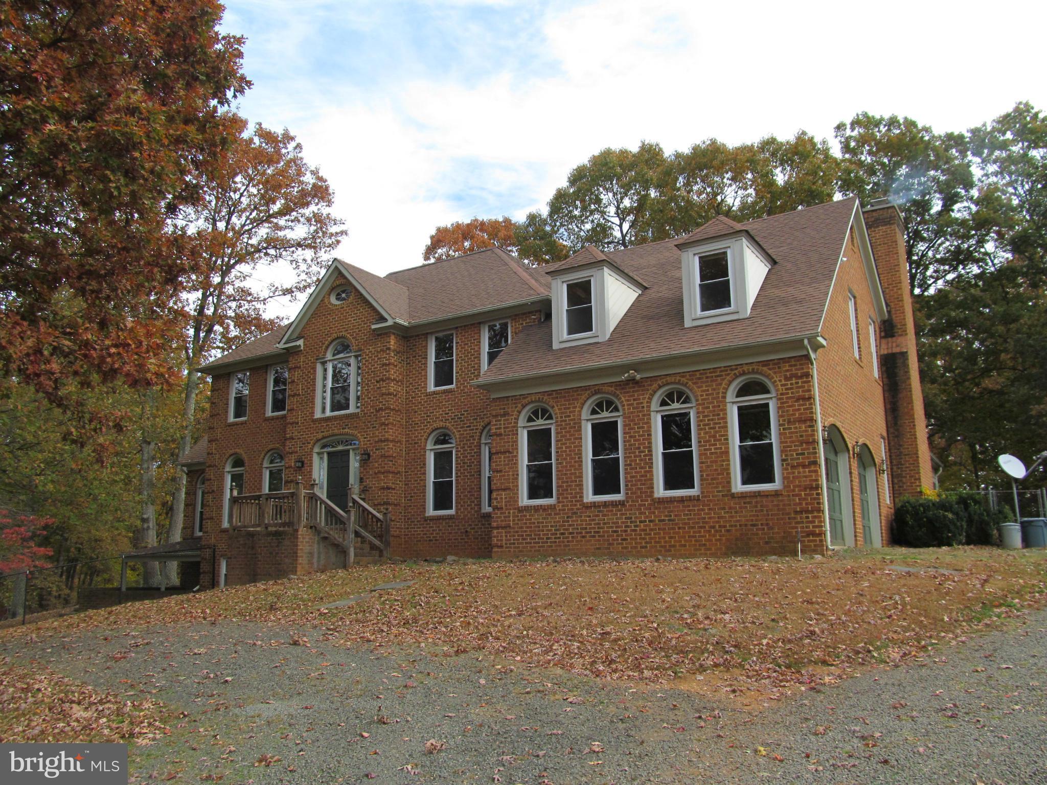 6355 Leeds Manor Road Marshall, VA 20115 - Photo 1 of 30 Exterior (Front)