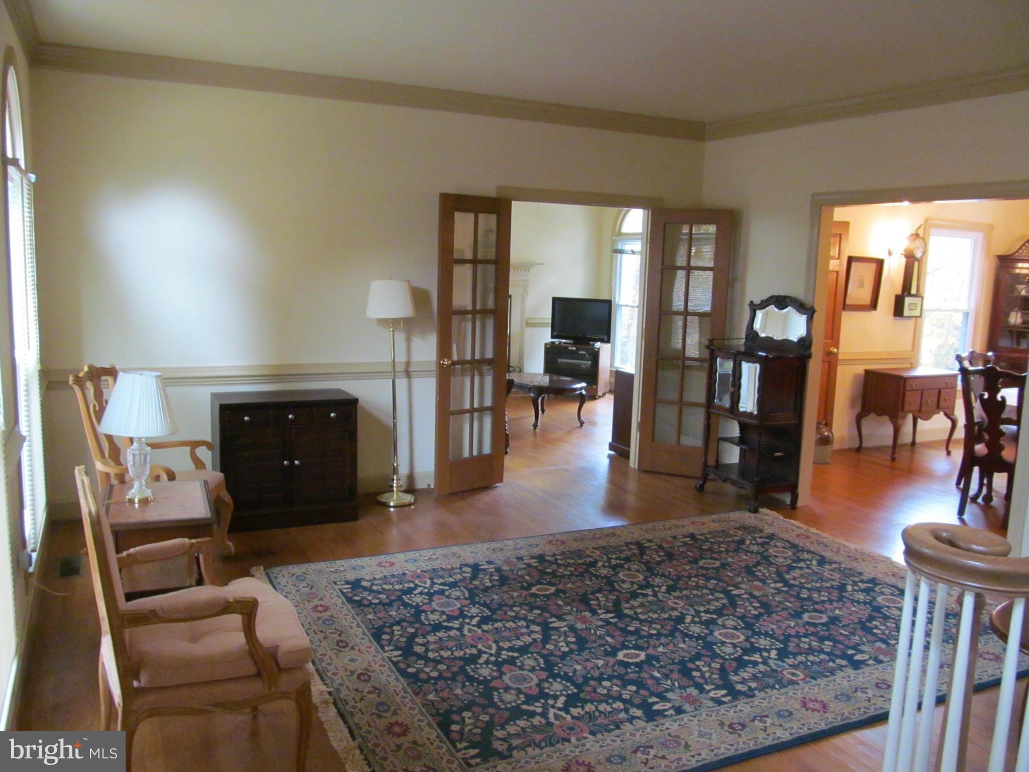 6355 Leeds Manor Road Marshall, VA 20115 - Photo 11 of 30 Living Room