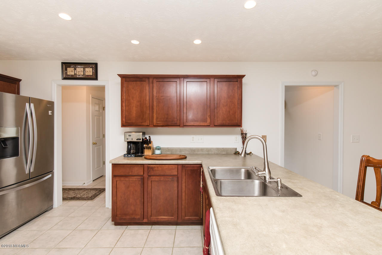 238 Rutherford Way Jacksonville, NC 28540 - Photo 32 of 65 RE-21
