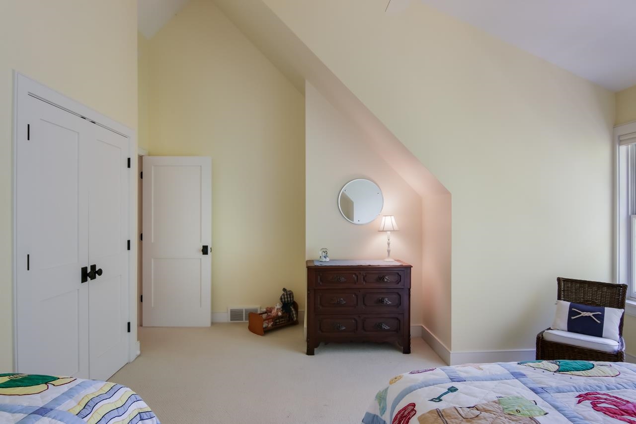 8964 South Dunns Farm Road Maple City, MI 49664 - Photo 49 of 68 1914051-48.JPG