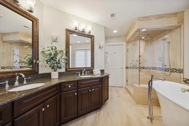 $1,399,000 | 15 Gilbert Avenue, Clarendon Hills, IL 60514