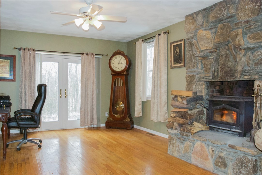 130 South Killingly Road Foster, RI 02825 - Photo 8 of 18 Living Room