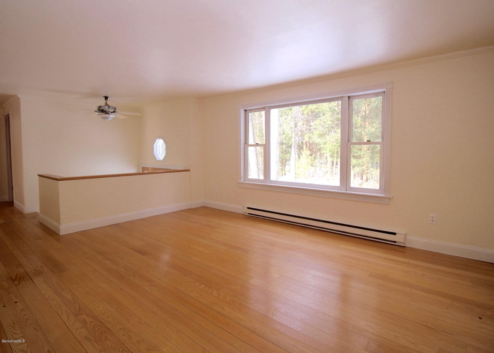 128 Rannapo Road Sheffield, MA 01257 - Photo 3 of 24 4 living room