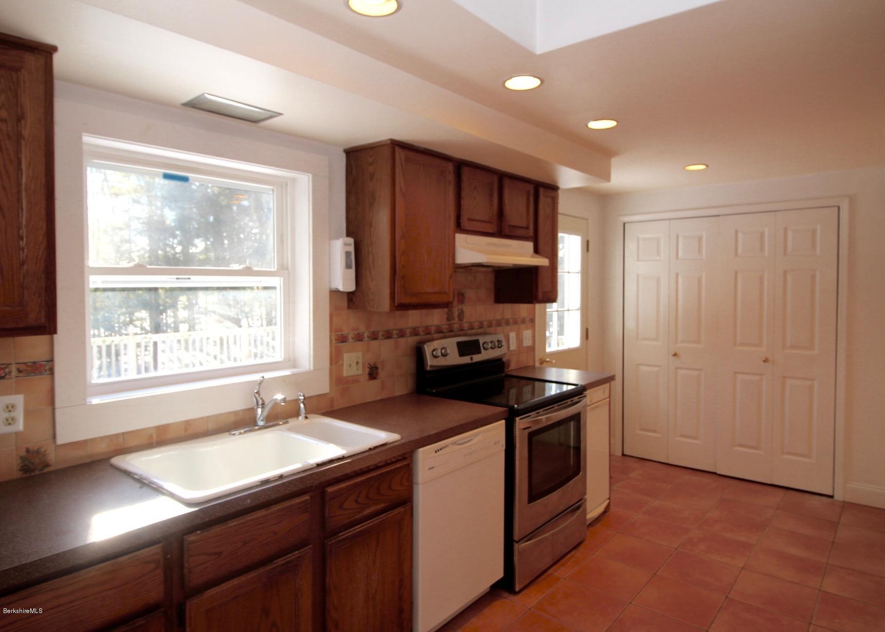 128 Rannapo Road Sheffield, MA 01257 - Photo 10 of 24 11 kitchen 3
