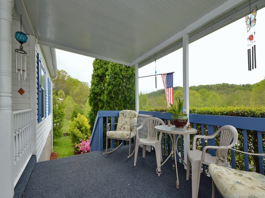 301 Golden Aster Road Swannanoa, NC 28778 - Photo 13 of 14 Gallery Image 13