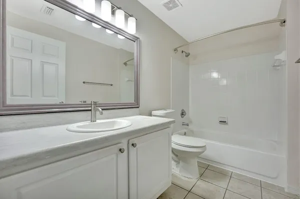 $2,500 | 15055 Michelangelo Boulevard, Unit 208, Delray Beach, FL 33446