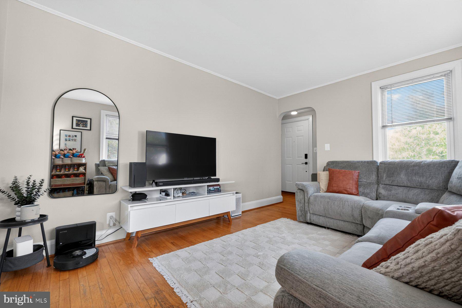 6222 Tramore Road Baltimore, MD 21214 - Photo 3 of 40