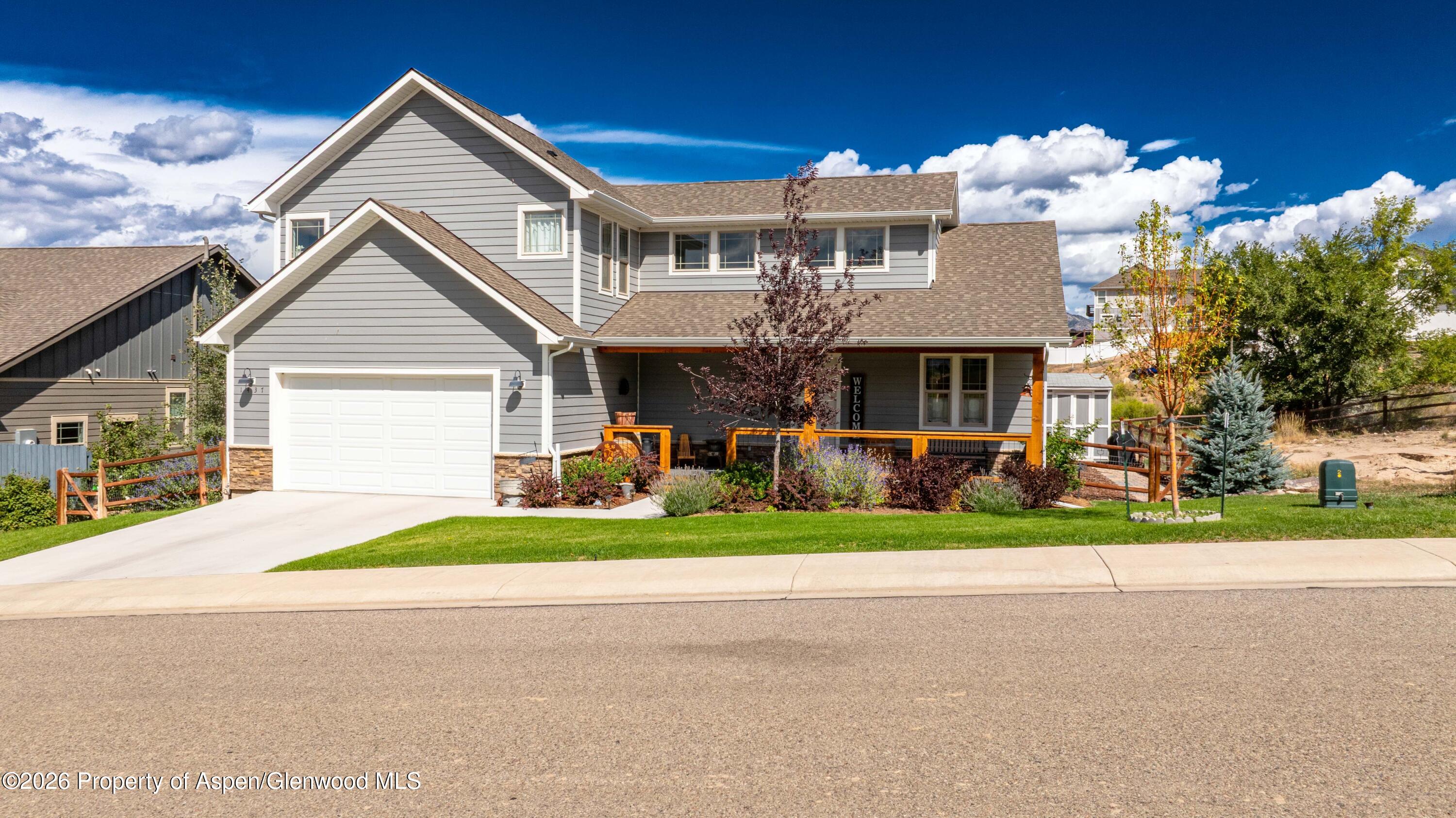 1437 Munro Avenue Rifle, CO 81650 - Photo 2 of 32 2