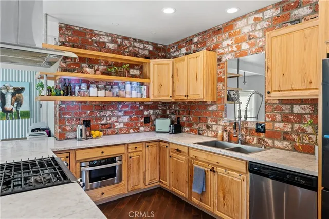 $649,000 | 1029 West Palm Avenue, Redlands, CA 92373