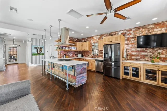 $649,000 | 1029 West Palm Avenue, Redlands, CA 92373