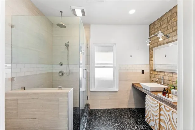 $649,000 | 1029 West Palm Avenue, Redlands, CA 92373