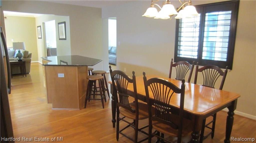 23655 Gill Road Farmington, MI 48335 - Photo 7 of 35