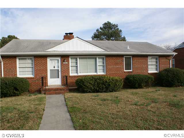 2202 Springdale Road Richmond, VA 23222 - Photo 2 of 6 Exterior Front